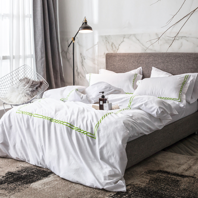 Hotel Grade Bedding 1000 Thread Count Embroidered