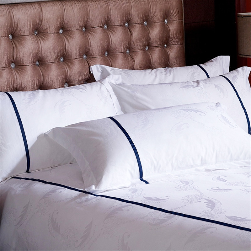 800 Count White Embroidered Bedsheets