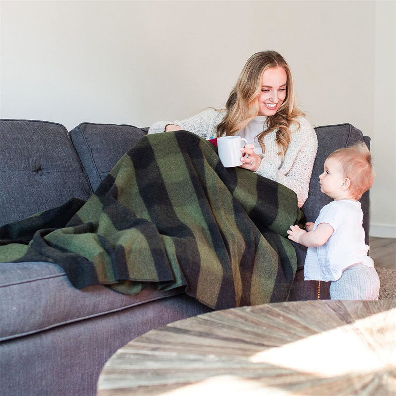 280g/h Moisture - wicking 190cm Green Buffalo Survival Wool Blanket