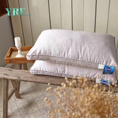 miękkie poduszki z miękkiej bawełny