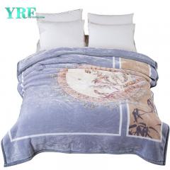 Ultramiękki koc raszlowy w eleganckim stylu