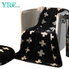 Pluszowy gruby koc raszlowy