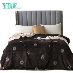 Przytulne geometryczne narzuty na pościel