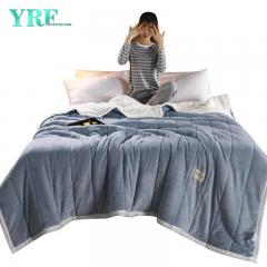 Wygodny, niepowtarzalny koc piknikowy