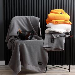 Idealny prezent na Walentynki Zestaw ręczników kąpielowych 100% bawełny