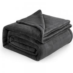 Koc flanelowy awaryjny w promocyjnej cenie