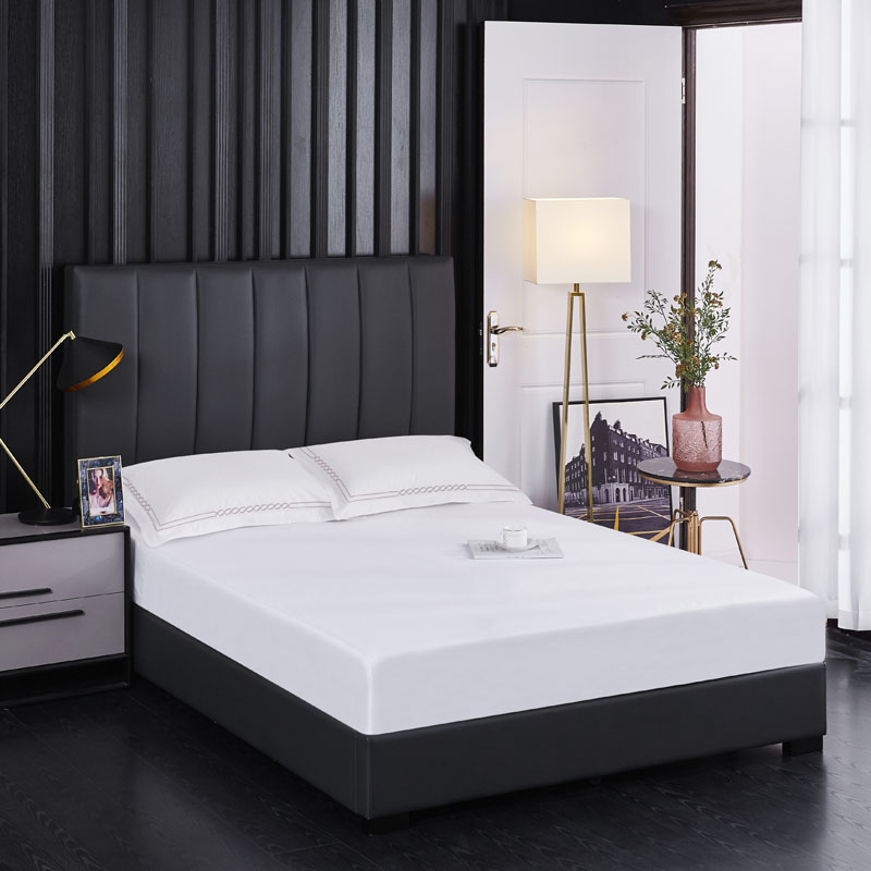 Komplet pościeli hotelowej – dlaczego wszystkie są białe?